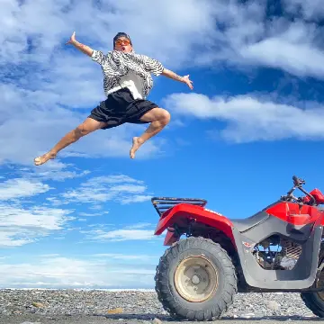 花蓮沙灘車推薦｜猛哥海陸全餐$1,950｜含四星住宿+賞鯨+天空之鏡
